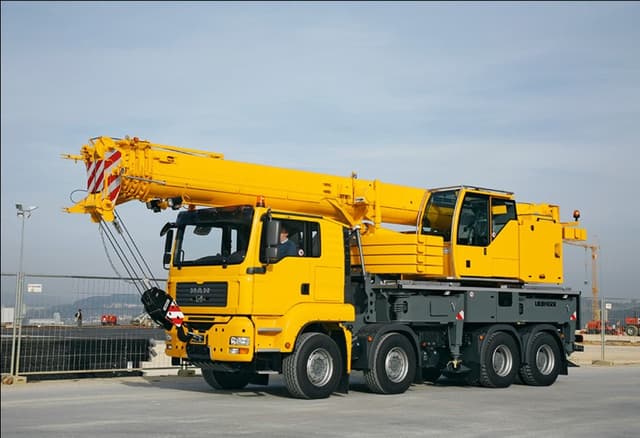 Commercial vehicle
